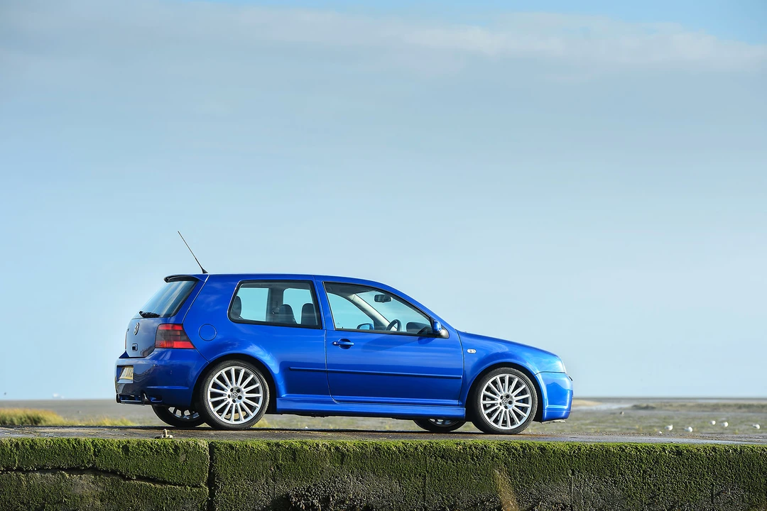2003 Volkswagen R32 Mk4 - Image 29 of 31