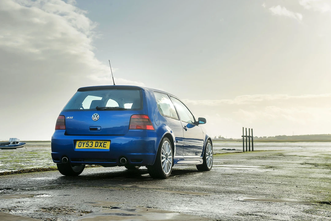 2003 Volkswagen R32 Mk4 - Image 6 of 31