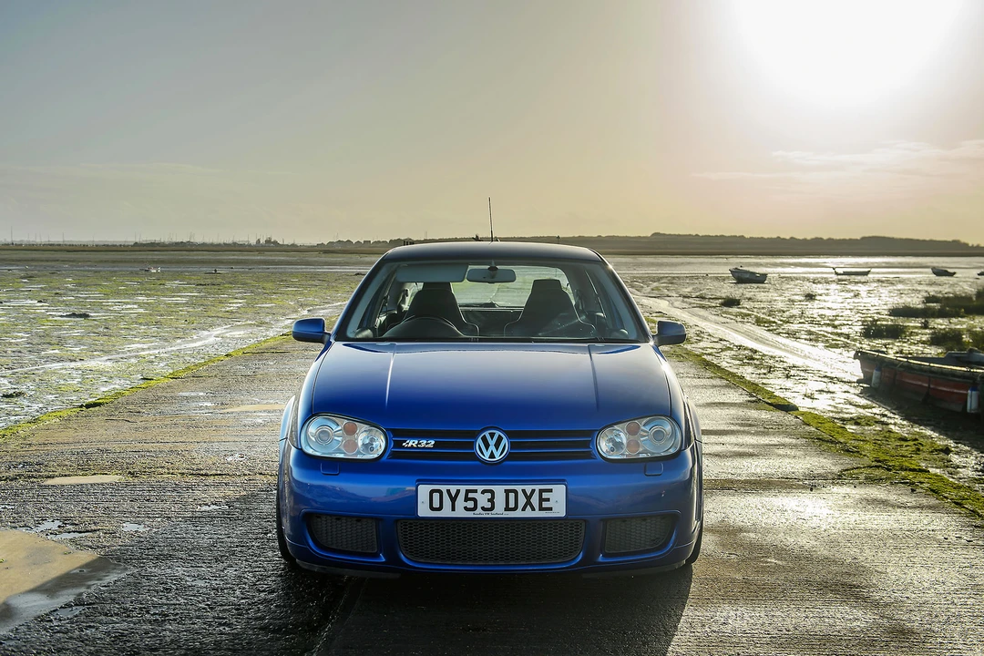 2003 Volkswagen R32 Mk4 - Image 13 of 31