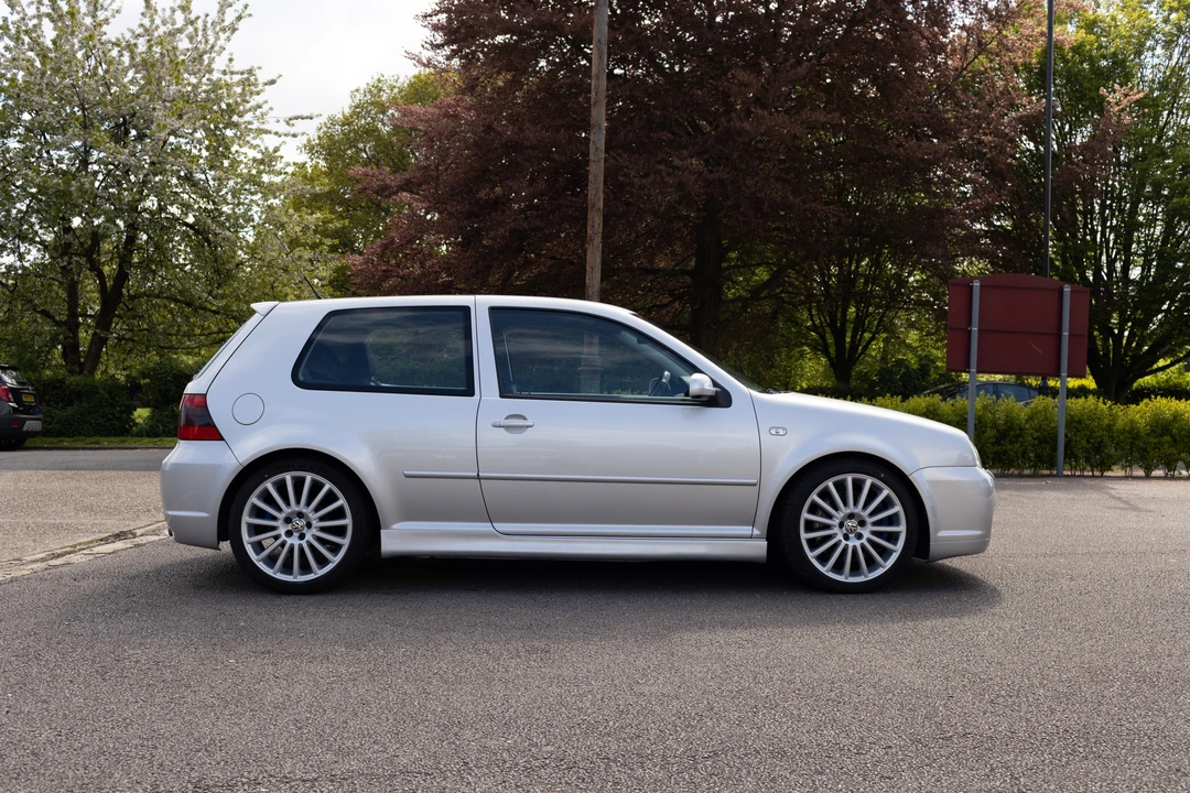 2003 Volkswagen R32 Mk4 - Image 15 of 31