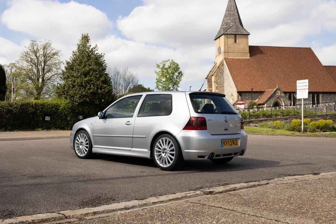 2003 Volkswagen R32 Mk4 - Image 6 of 31