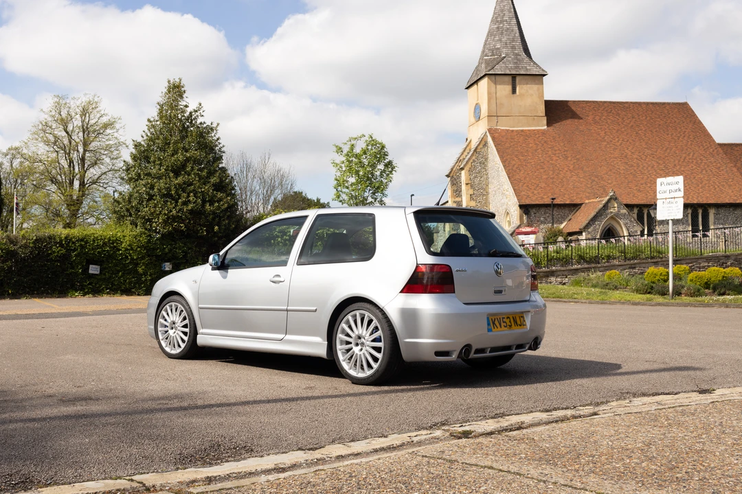2003 Volkswagen R32 Mk4 - Image 13 of 31