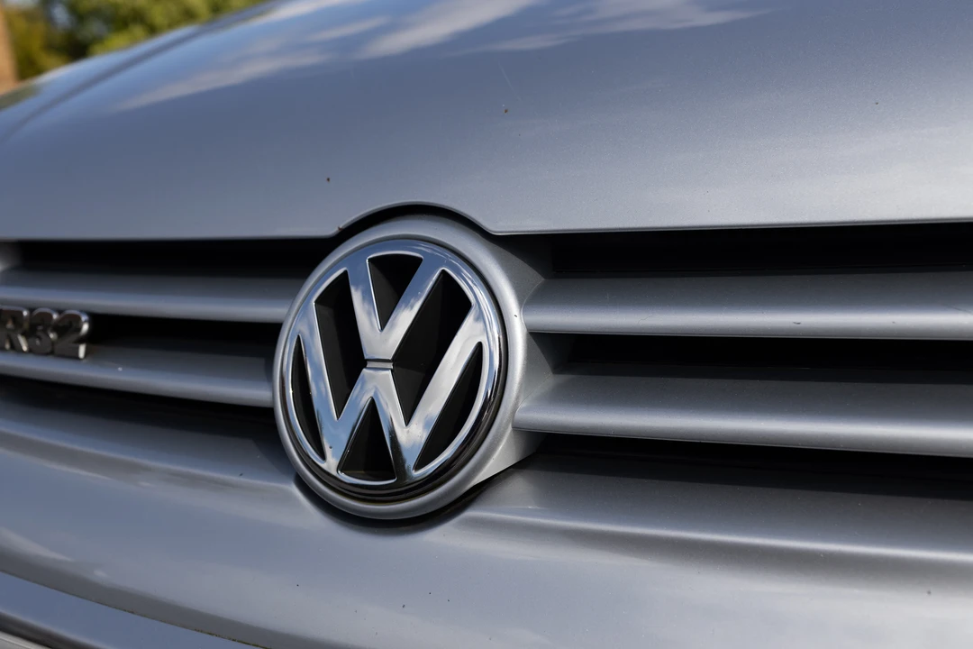 2003 Volkswagen R32 Mk4 - Image 21 of 31