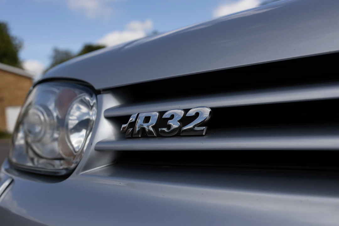 2003 Volkswagen R32 Mk4 - Image 22 of 31