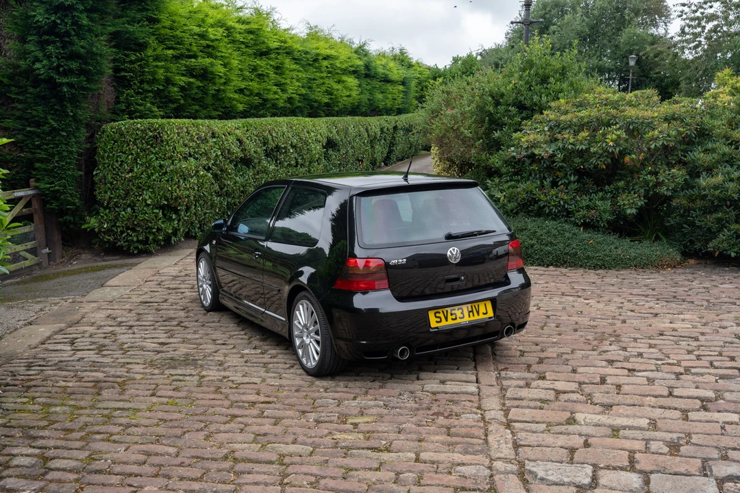 2003 Volkswagen R32 Mk4 - Image 8 of 31