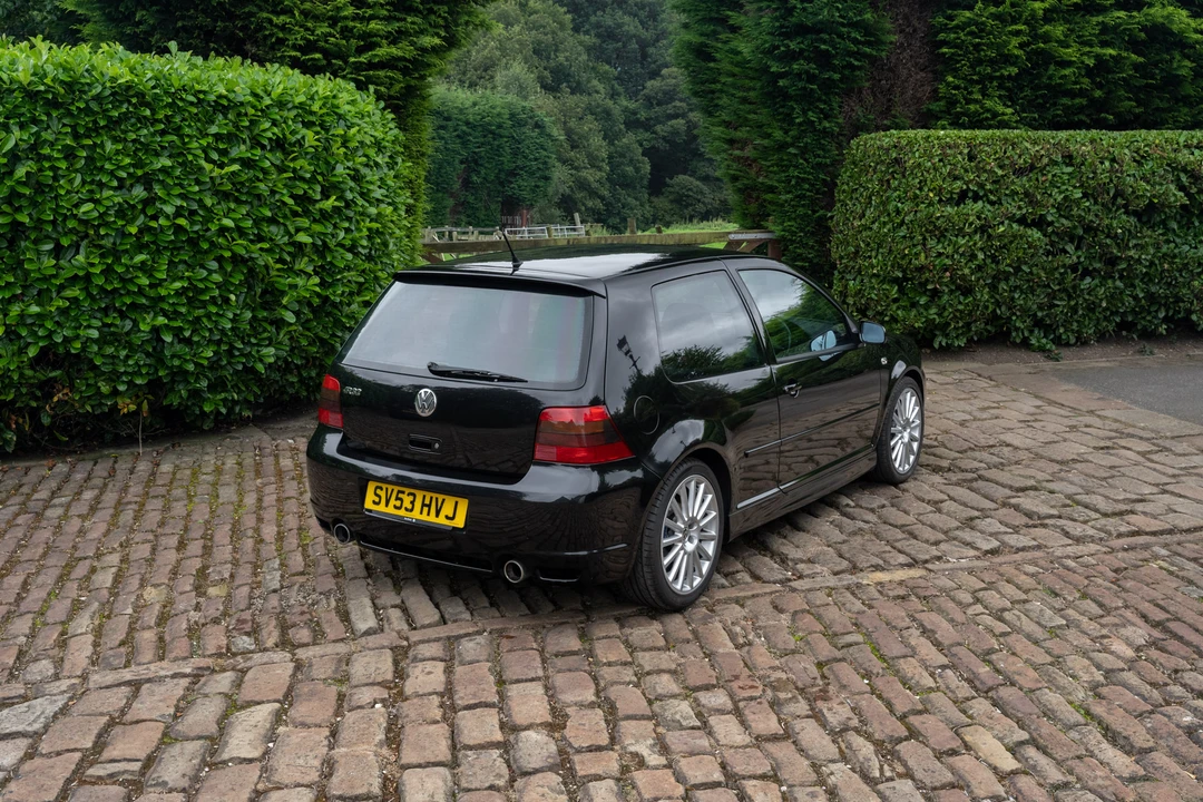 2003 Volkswagen R32 Mk4 - Image 6 of 31