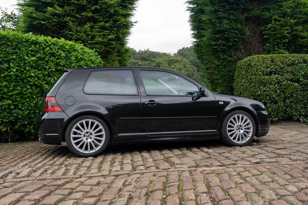 2003 Volkswagen R32 Mk4 - Image 5 of 31