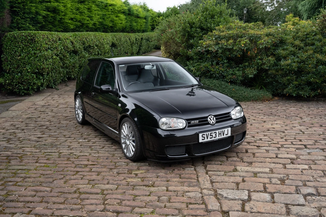 2003 Volkswagen R32 Mk4 - Image 4 of 31