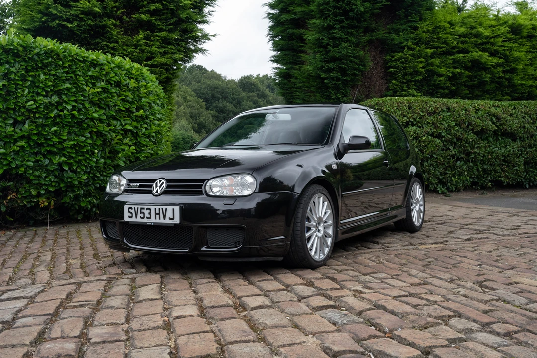 2003 Volkswagen R32 Mk4 - Image 10 of 31