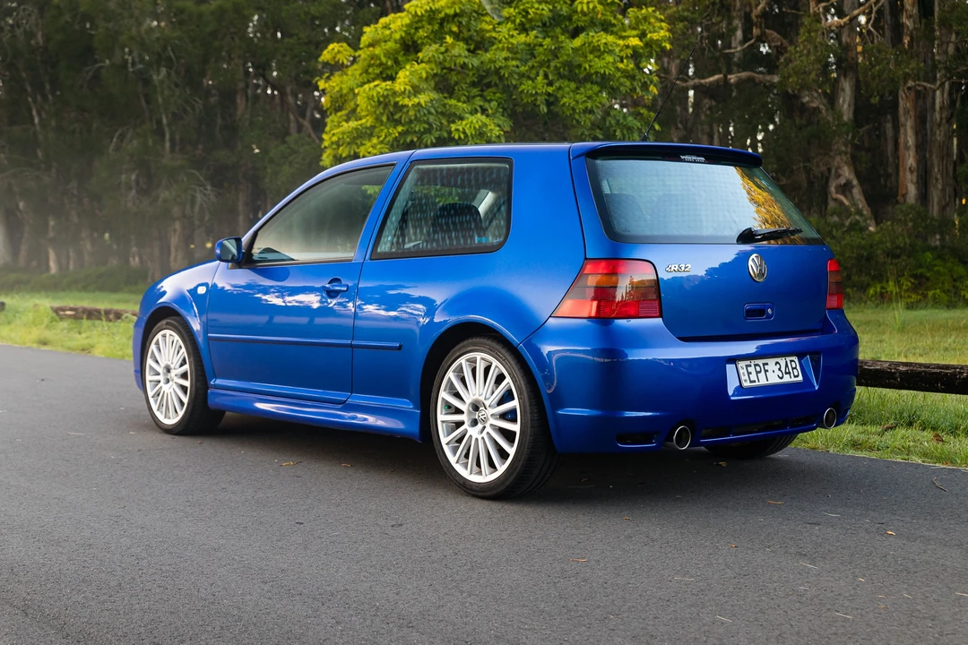 2003 Volkswagen R32 Mk4 - Image 5 of 31