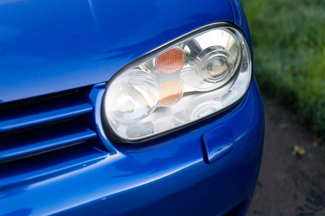 2003 Volkswagen R32 Mk4 - Image 12 of 31