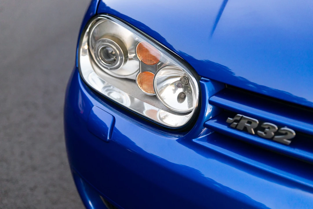 2003 Volkswagen R32 Mk4 - Image 13 of 31