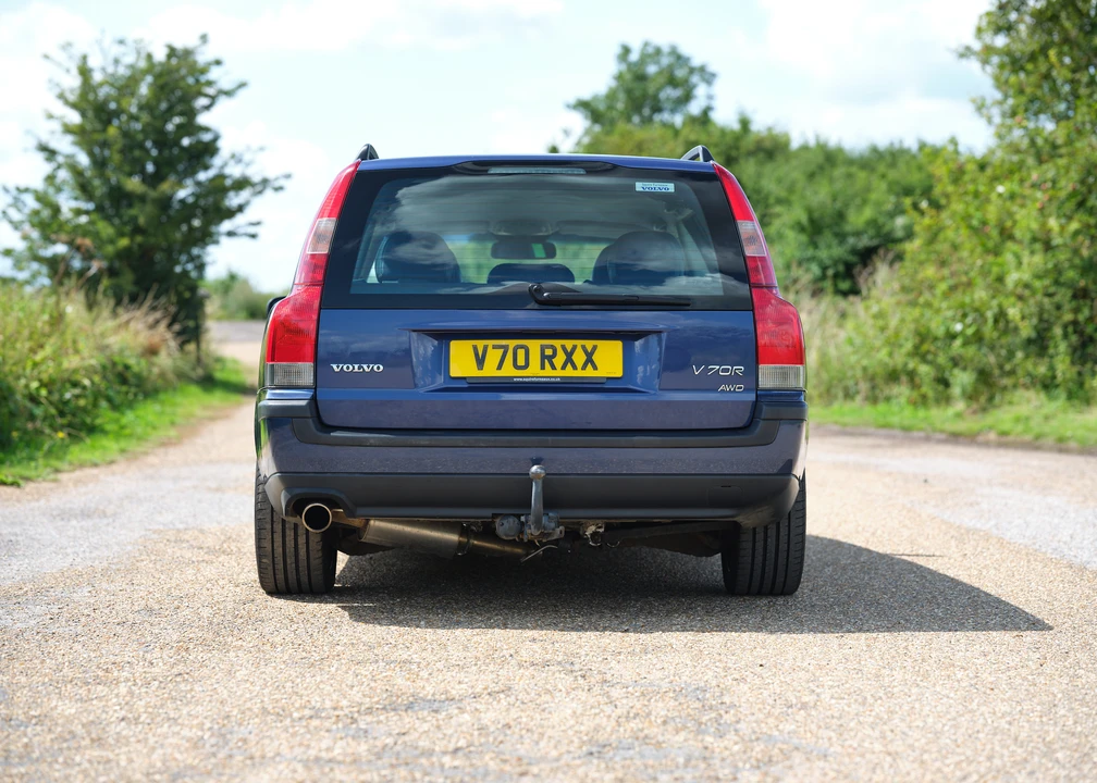 2003 Volvo V70 R 2nd Gen - Image 19 of 31