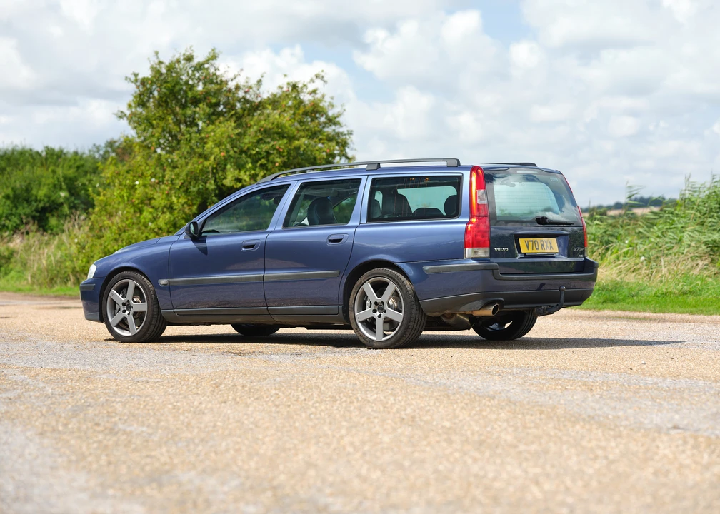 2003 Volvo V70 R 2nd Gen - Image 7 of 31