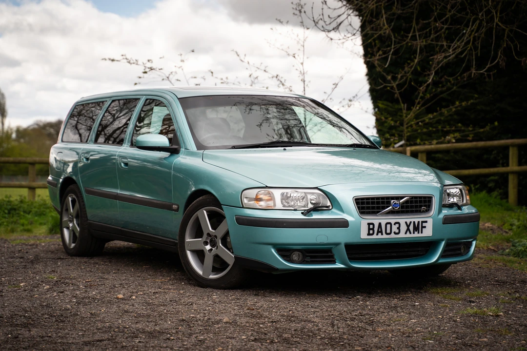 2003 Volvo V70 R 2nd Gen - Image 2 of 31