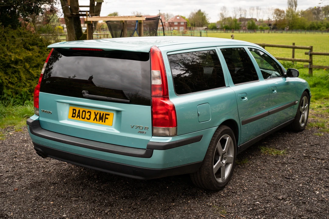 2003 Volvo V70 R 2nd Gen - Image 3 of 31