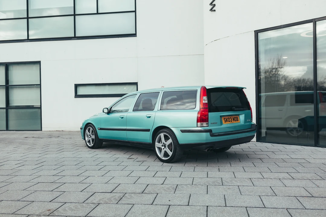 2003 Volvo V70 R 2nd Gen - Image 14 of 31