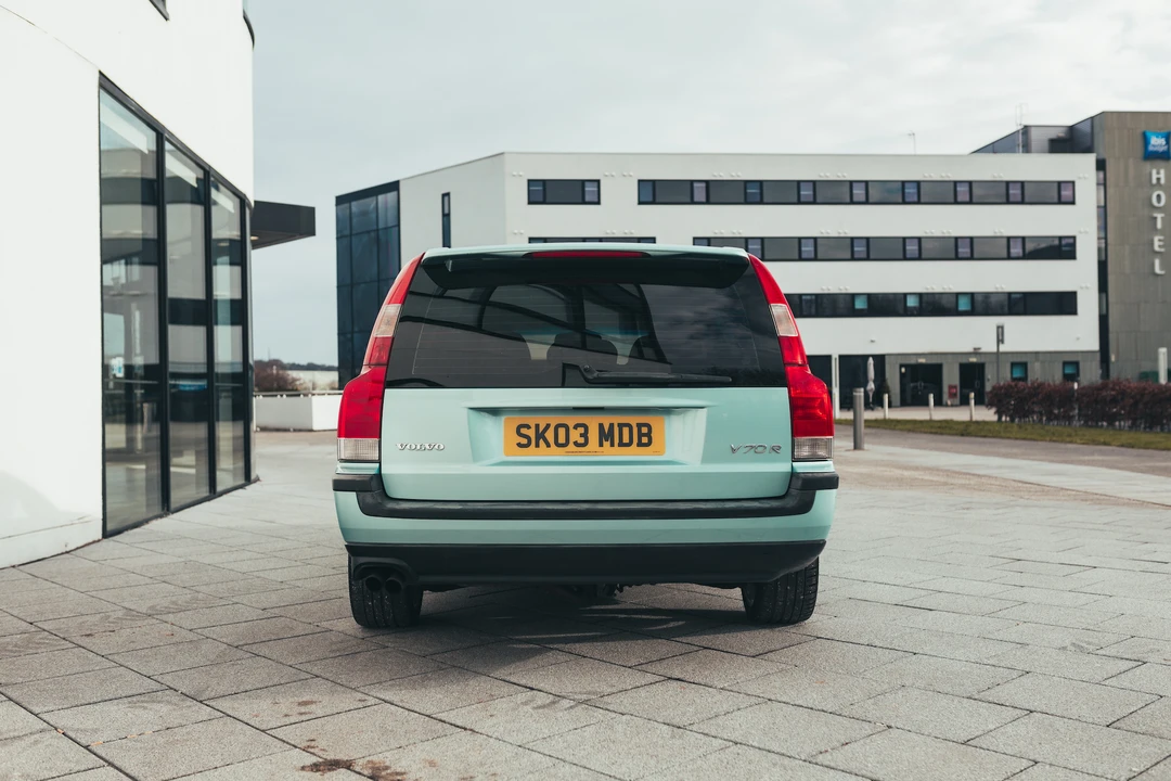2003 Volvo V70 R 2nd Gen - Image 7 of 31