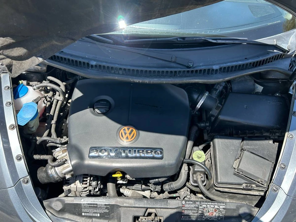 2003 Volkswagen New Beetle - Image 23 of 24