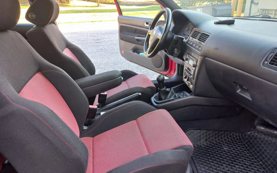 2003 Volkswagen GTI Mk4 - Image 12 of 24