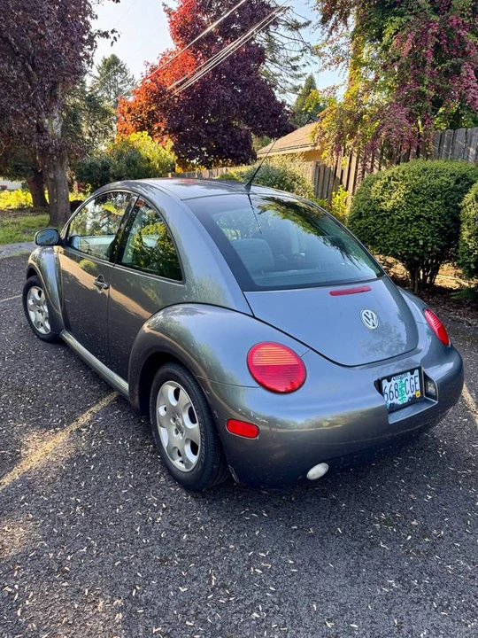 2003 Volkswagen New Beetle - Image 4 of 12