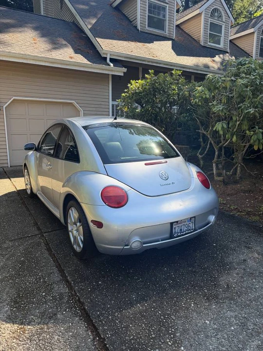 2003 Volkswagen New Beetle - Image 5 of 14