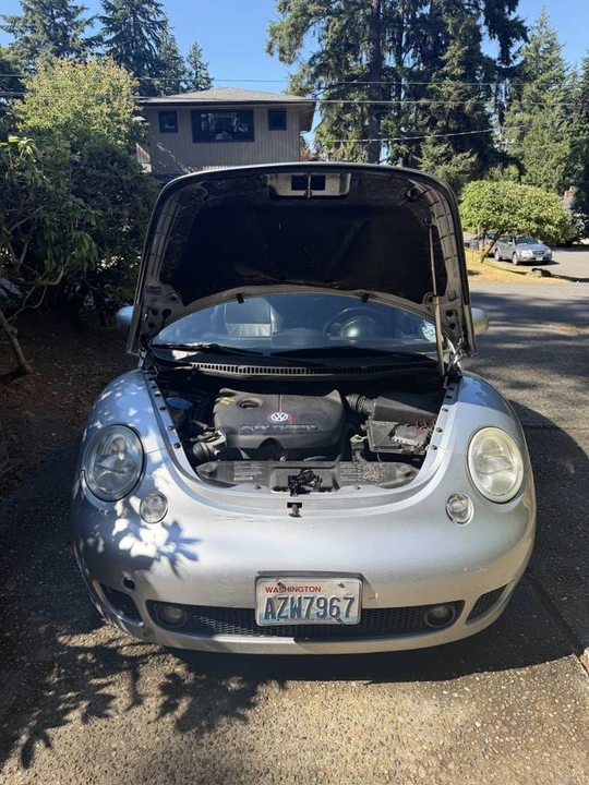 2003 Volkswagen New Beetle - Image 9 of 14