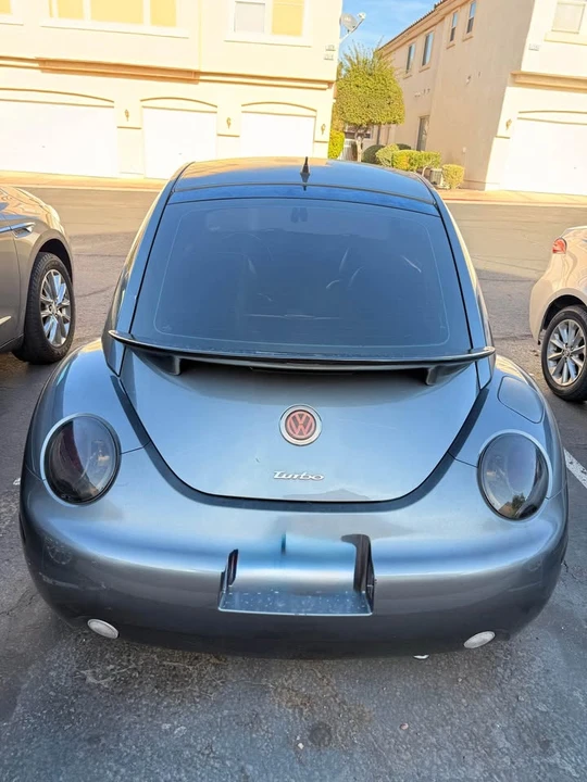 2003 Volkswagen Beetle - Image 6 of 14