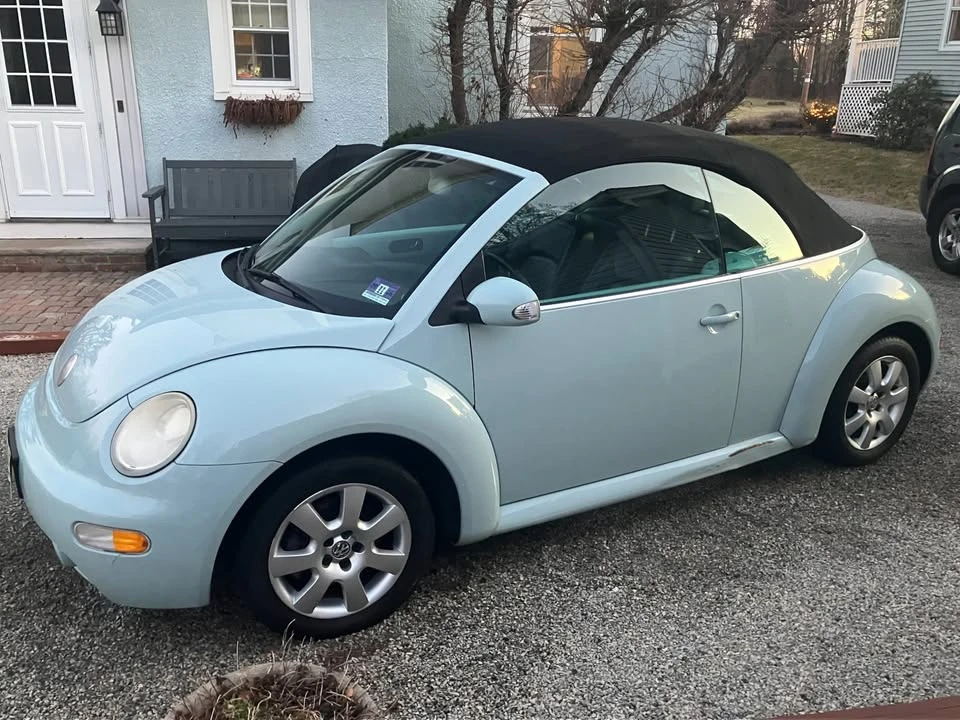 2003 Volkswagen New Beetle - Image 3 of 12