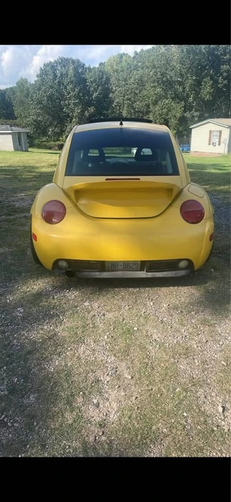 2003 Volkswagen New Beetle - Image 2 of 2
