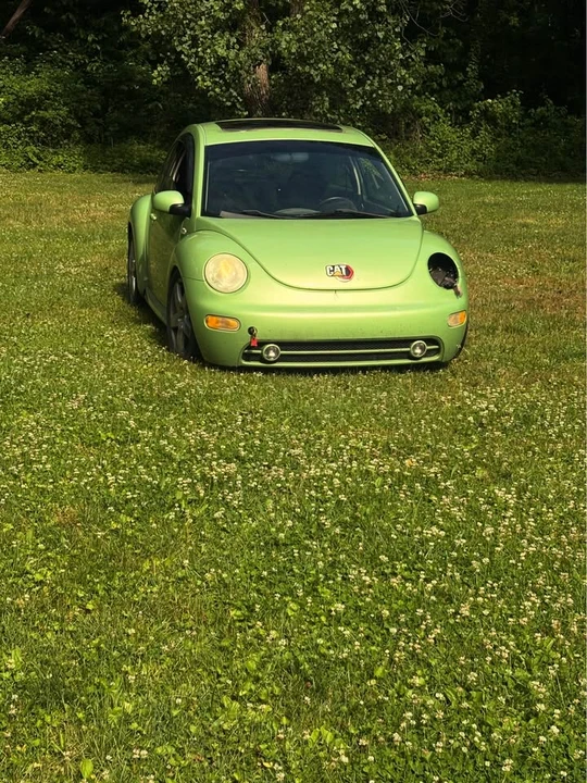 2003 Volkswagen New Beetle - Image 3 of 7