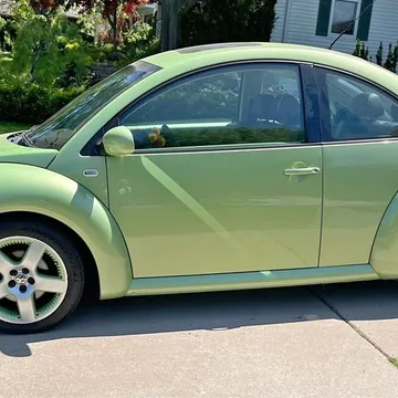2003 Volkswagen Beetle 1.8T Hatchback 2D
