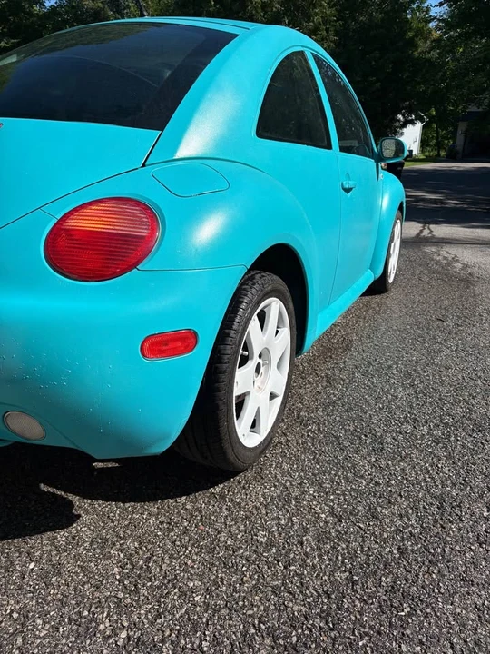 2003 Volkswagen New Beetle - Image 3 of 13