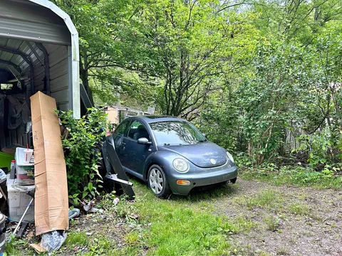 2003 Volkswagen Beetle 1.8T S Hatchback 2D
