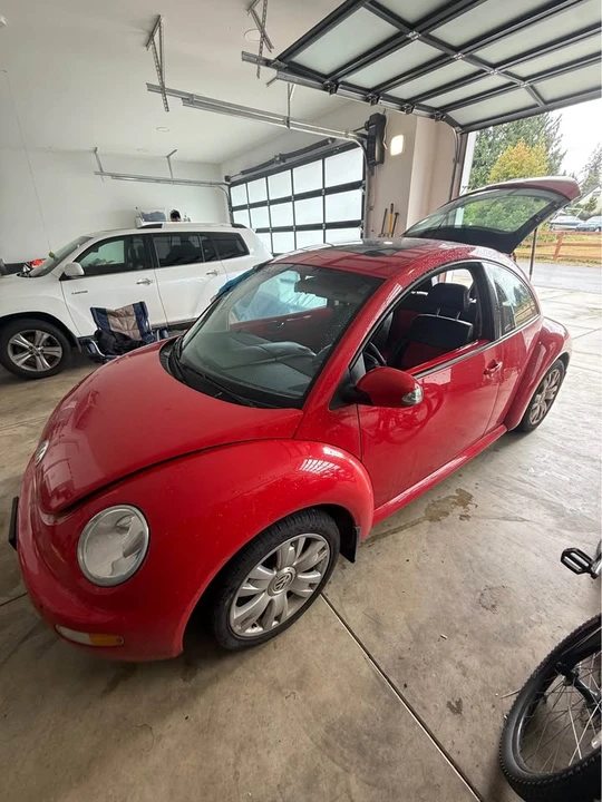 2003 Volkswagen New Beetle - Image 3 of 7