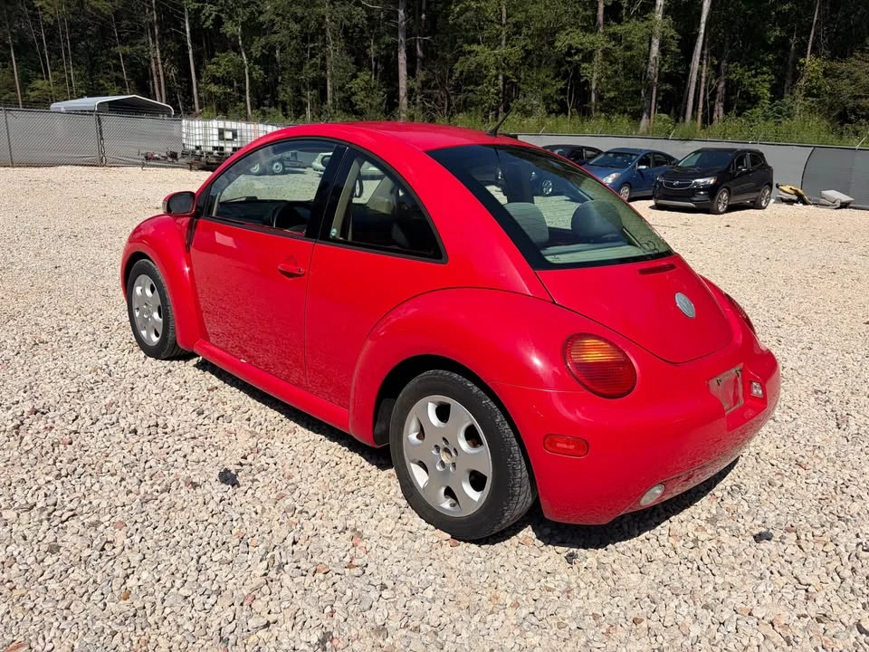 2003 Volkswagen New Beetle - Image 4 of 7