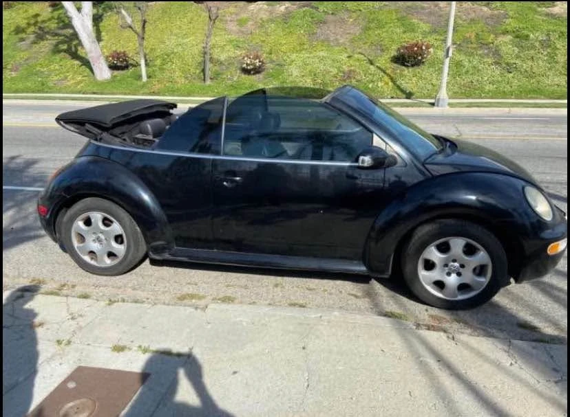 2003 Volkswagen New Beetle - Image 11 of 14