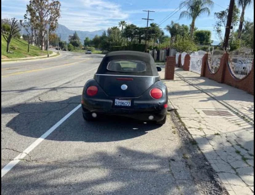 2003 Volkswagen New Beetle - Image 6 of 14