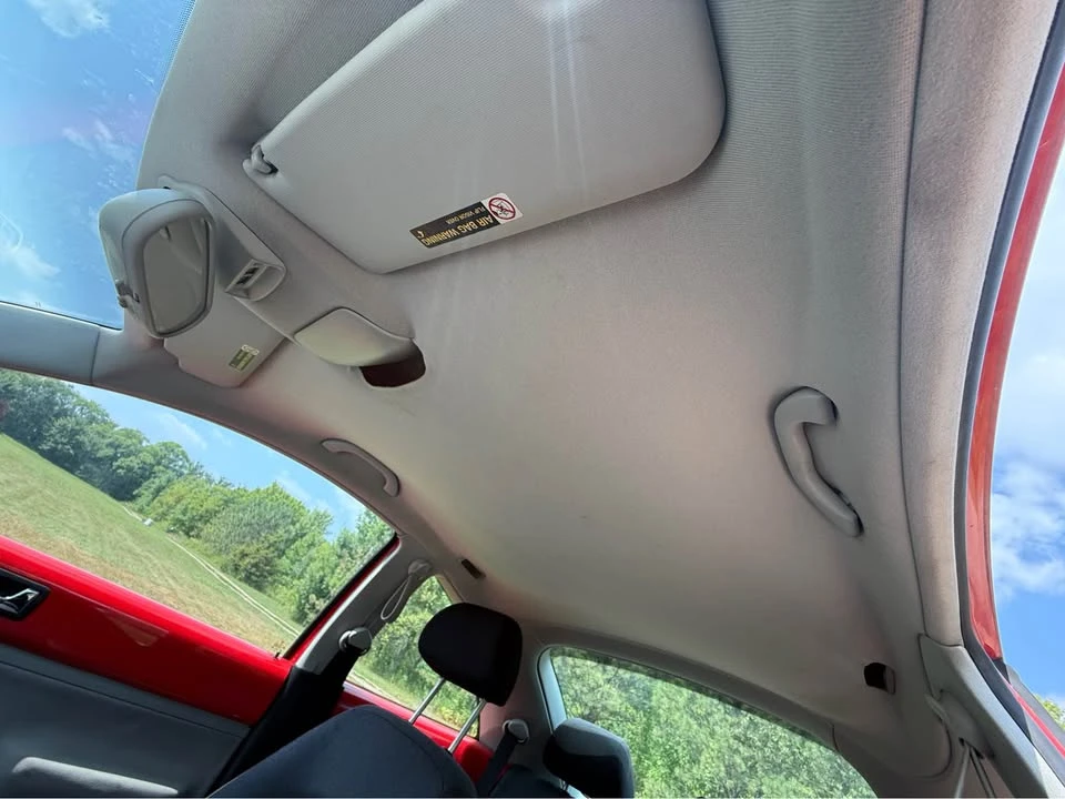2003 Volkswagen New Beetle - Image 6 of 7
