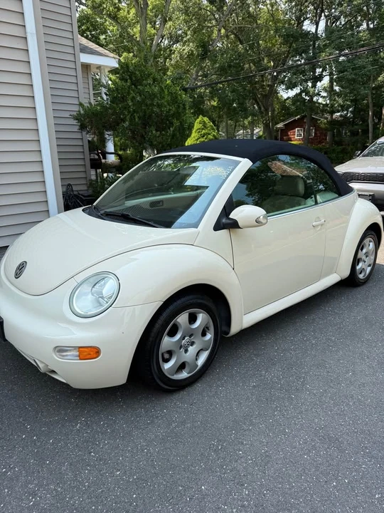 2003 Volkswagen New Beetle - Image 5 of 7