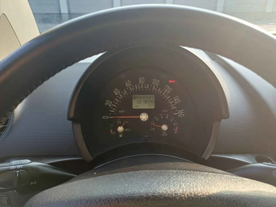 2003 Volkswagen New Beetle - Image 15 of 16