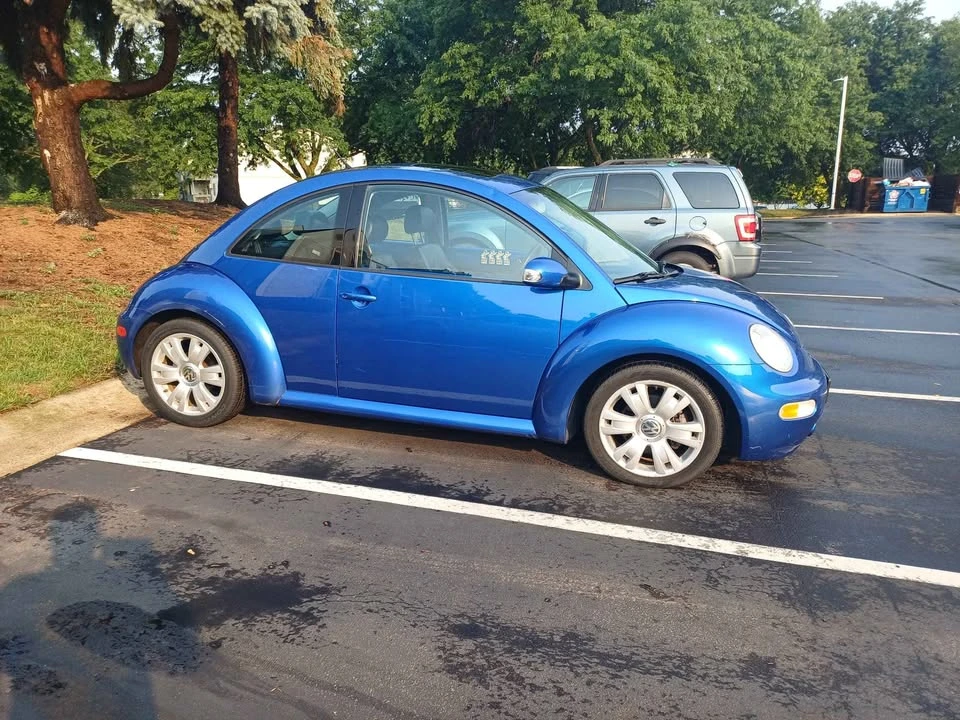 2003 Volkswagen New Beetle - Image 3 of 16