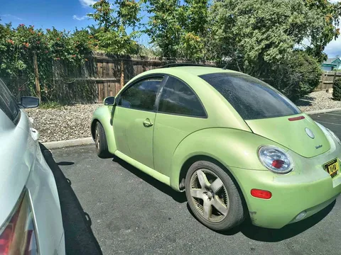 2003 Volkswagen Beetle 2.0T S Convertible 2D