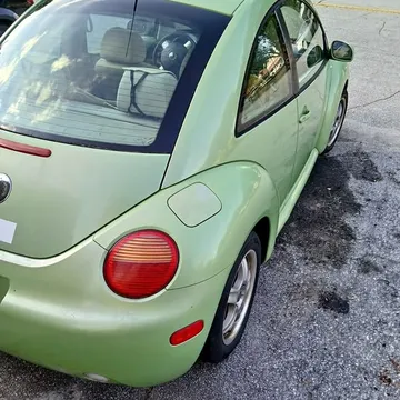 2003 Volkswagen Beetle 2.0T S Hatchback