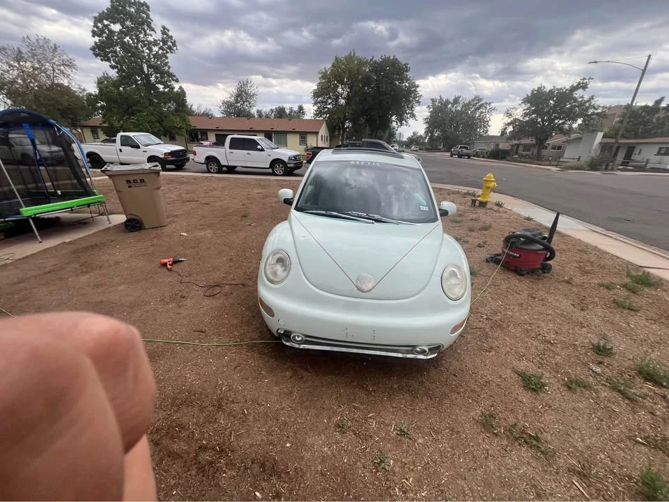 2003 Volkswagen New Beetle - Image 6 of 13