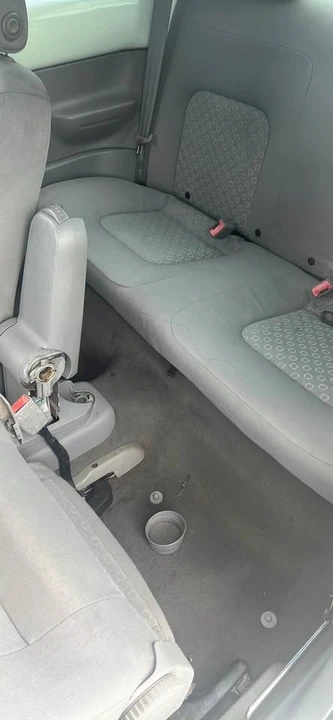2003 Volkswagen New Beetle - Image 13 of 13