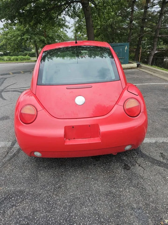 2003 Volkswagen New Beetle - Image 5 of 14