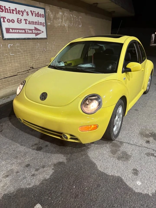 2003 Volkswagen New Beetle - Image 4 of 4