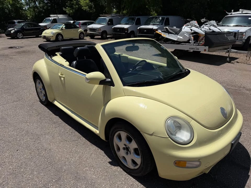2003 Volkswagen New Beetle - Image 4 of 11