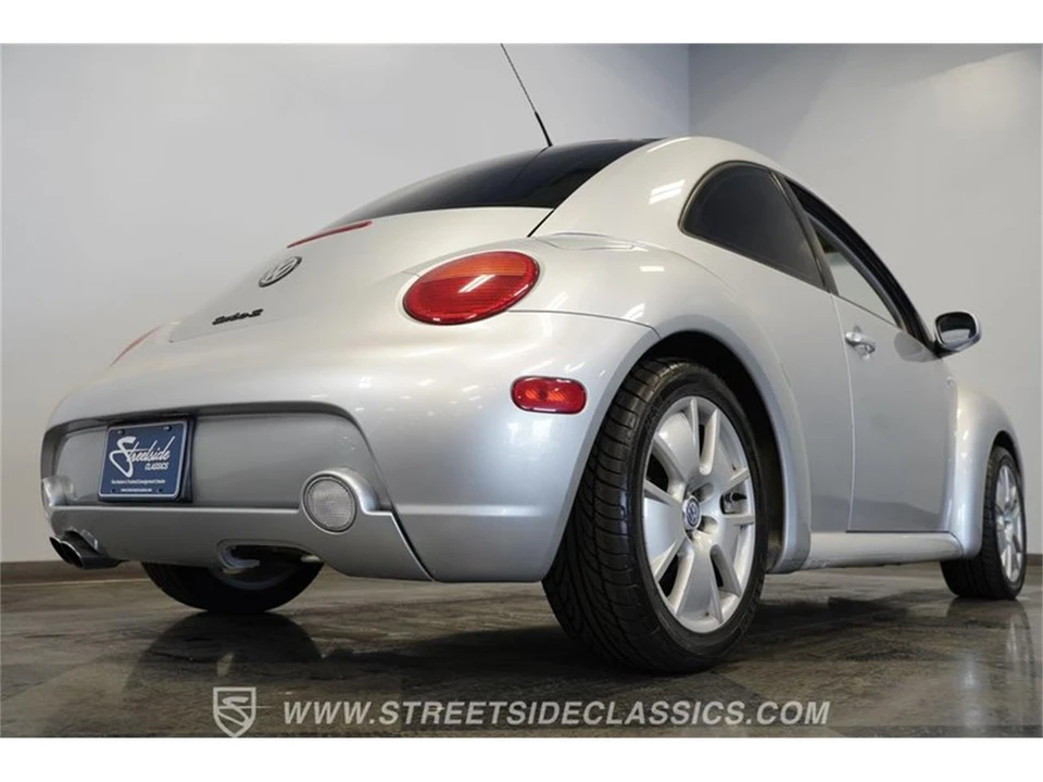 2003 Volkswagen New Beetle - Image 30 of 31